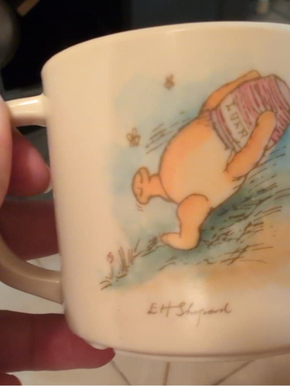Hallmark Cream Winnie the Pooh Honey Pot Ceramic Mug